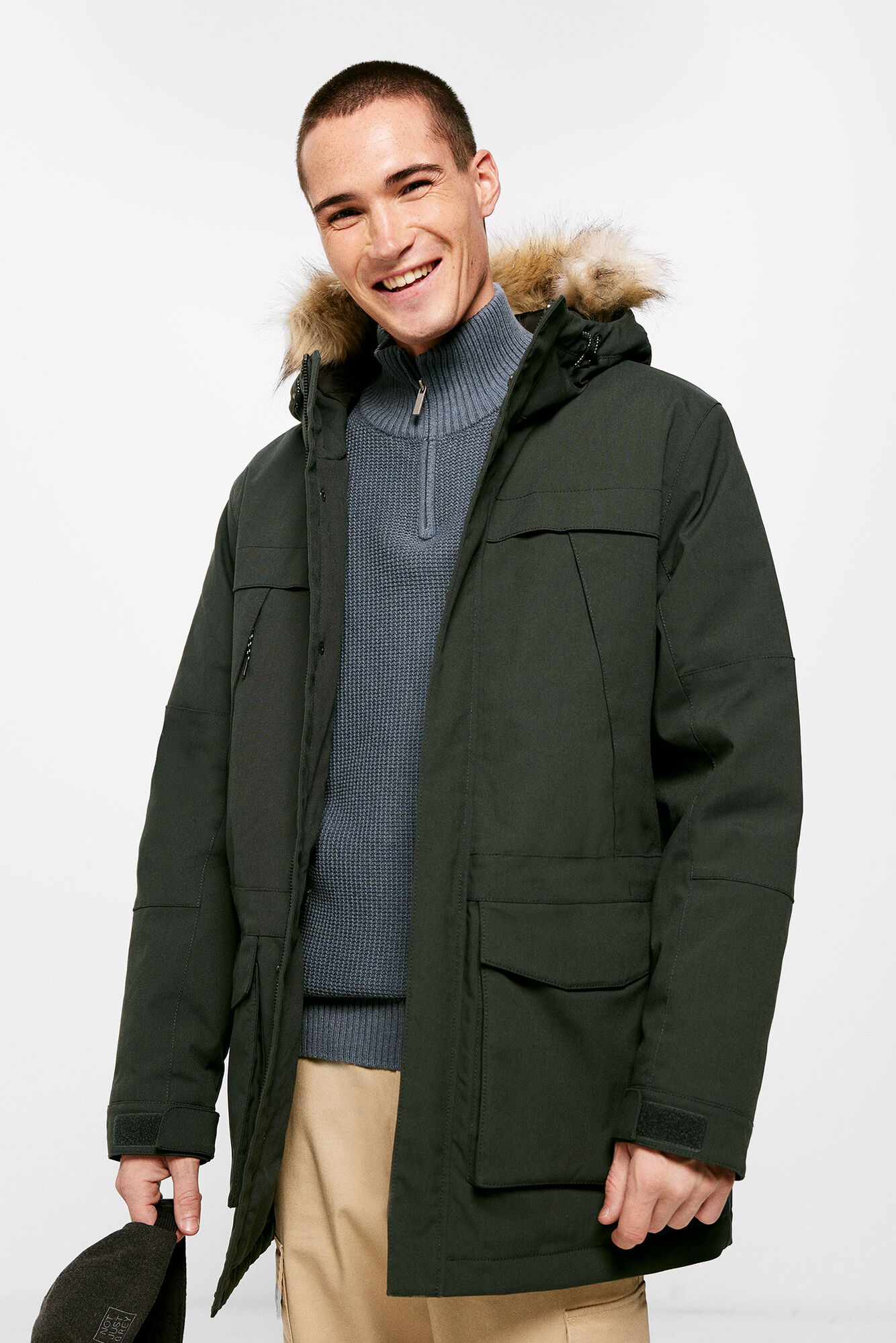 Parka técnica acolchoada em pele