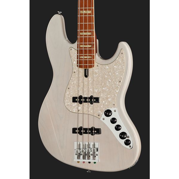 Marcus Miller V8-4 WB