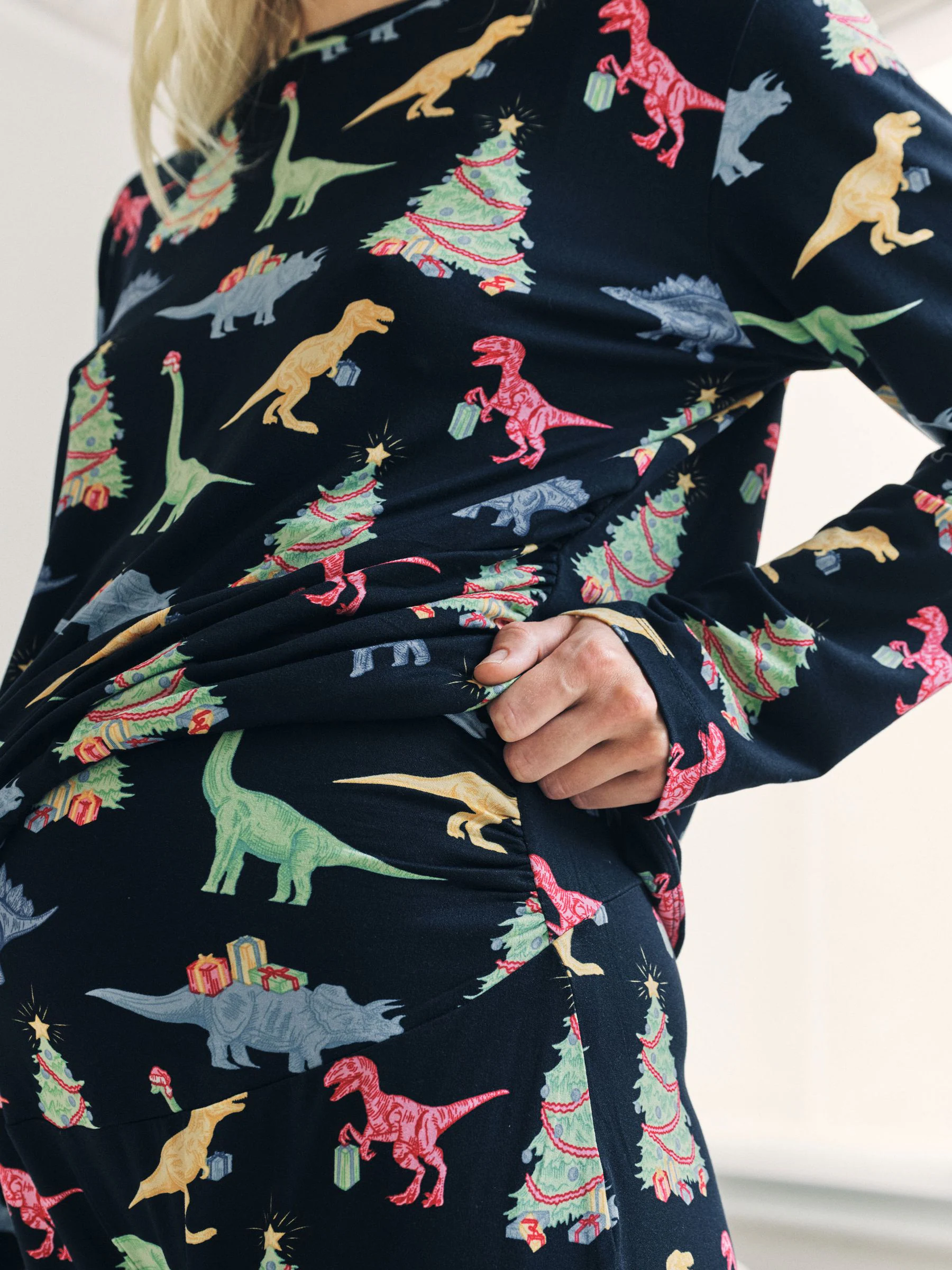 Chelsea Peers Kerstmis Lange Pyjama met Dinosaurusprint