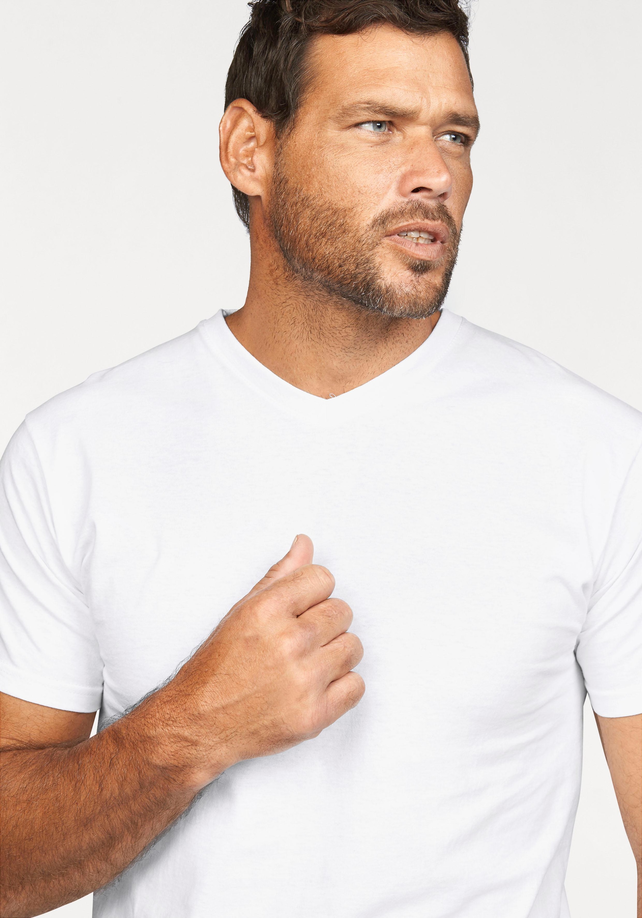 Fruit of the Loom T-Shirt, 2 Stk. mit V-Ausschnitt