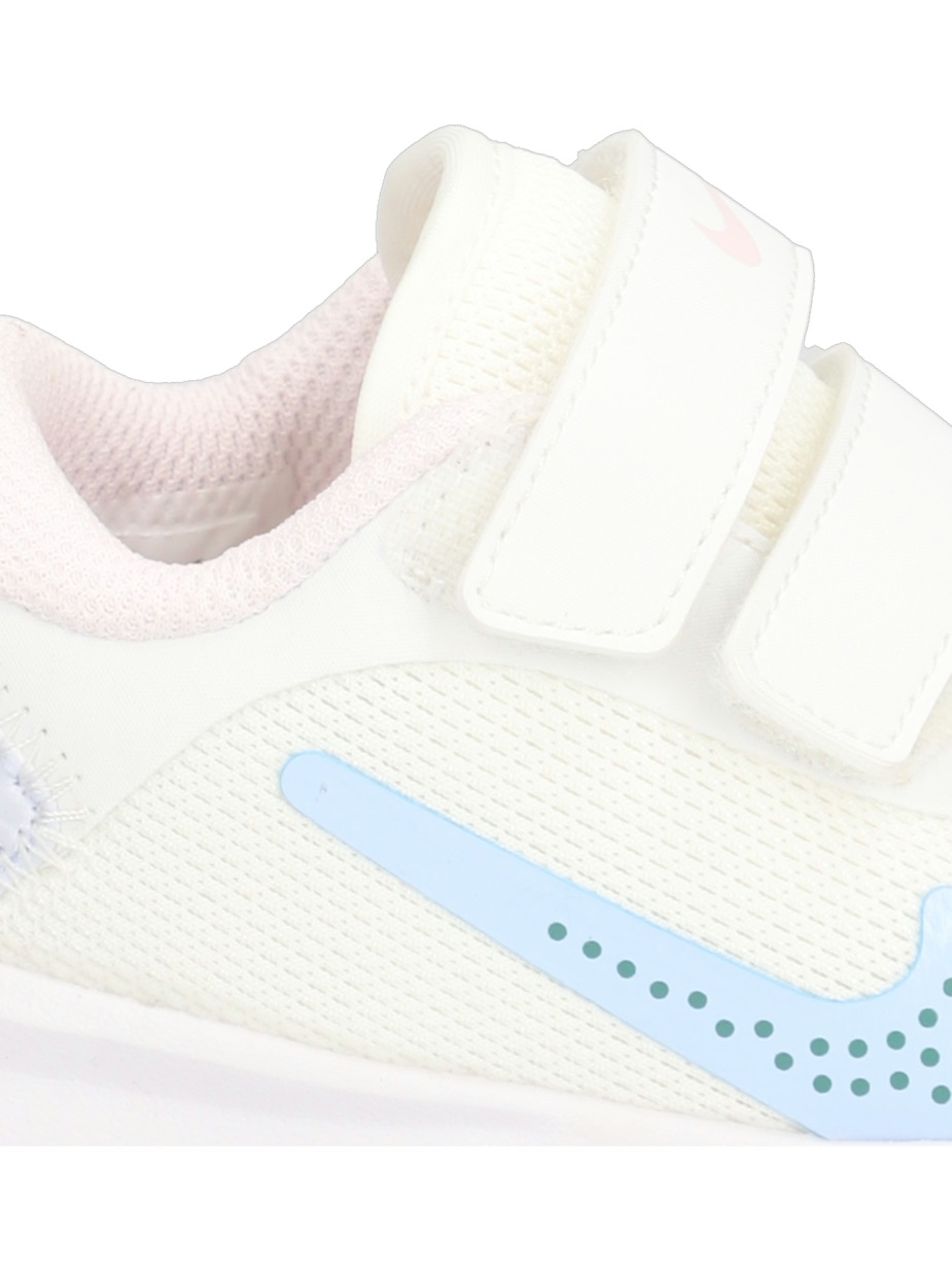 Nike Omni Multi-Court