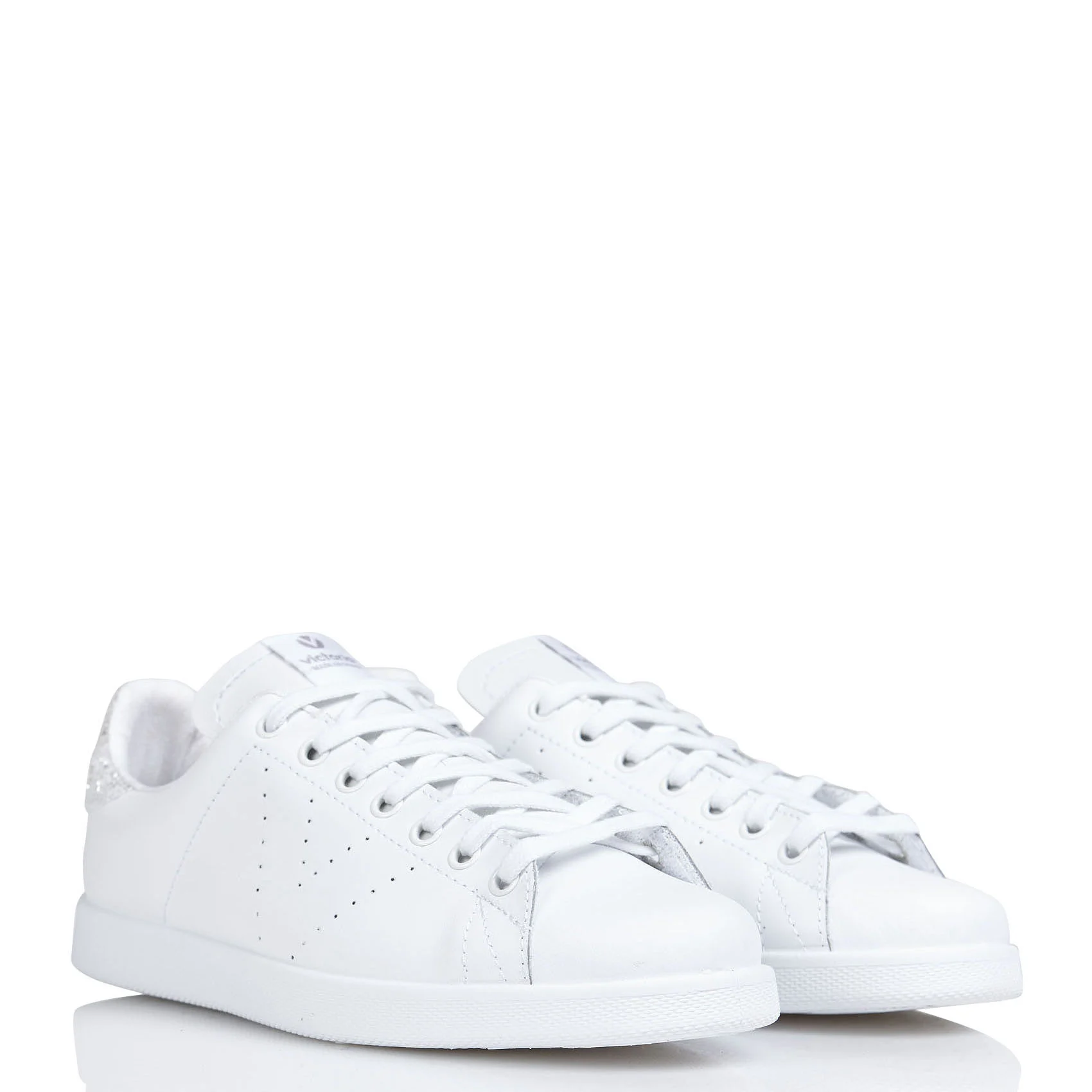 Baskets basses perforées en cuir | Blanc