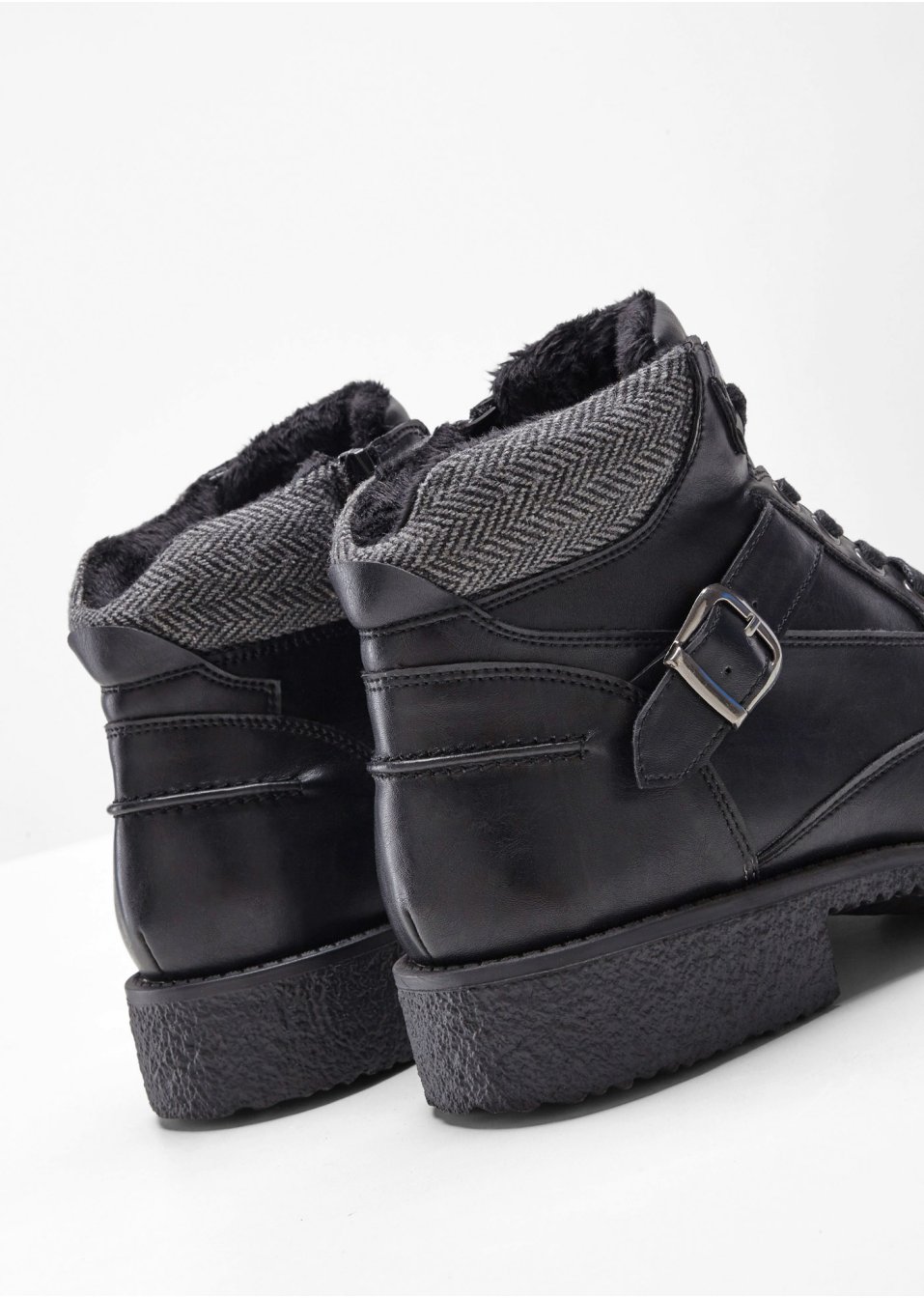 Boots à lacets