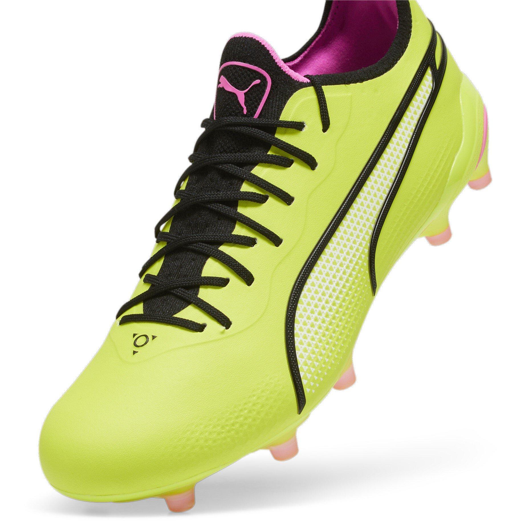 Puma King Ultimate Firm Ground Football Boots