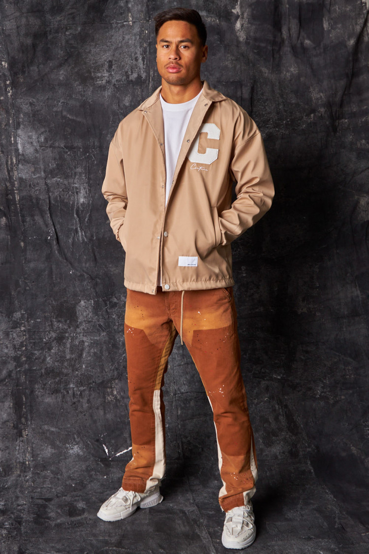 Veste beige foncé brodée 