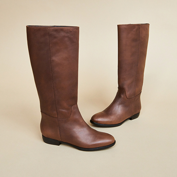 Bottes plates  en cuir cognac