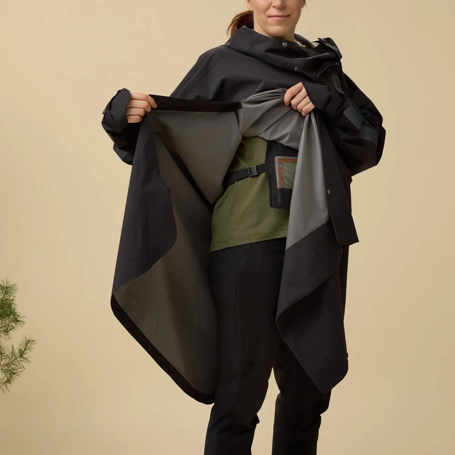 Fjällräven Hoja Rain Poncho Black