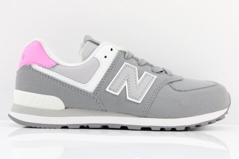 New Balance Sneaker