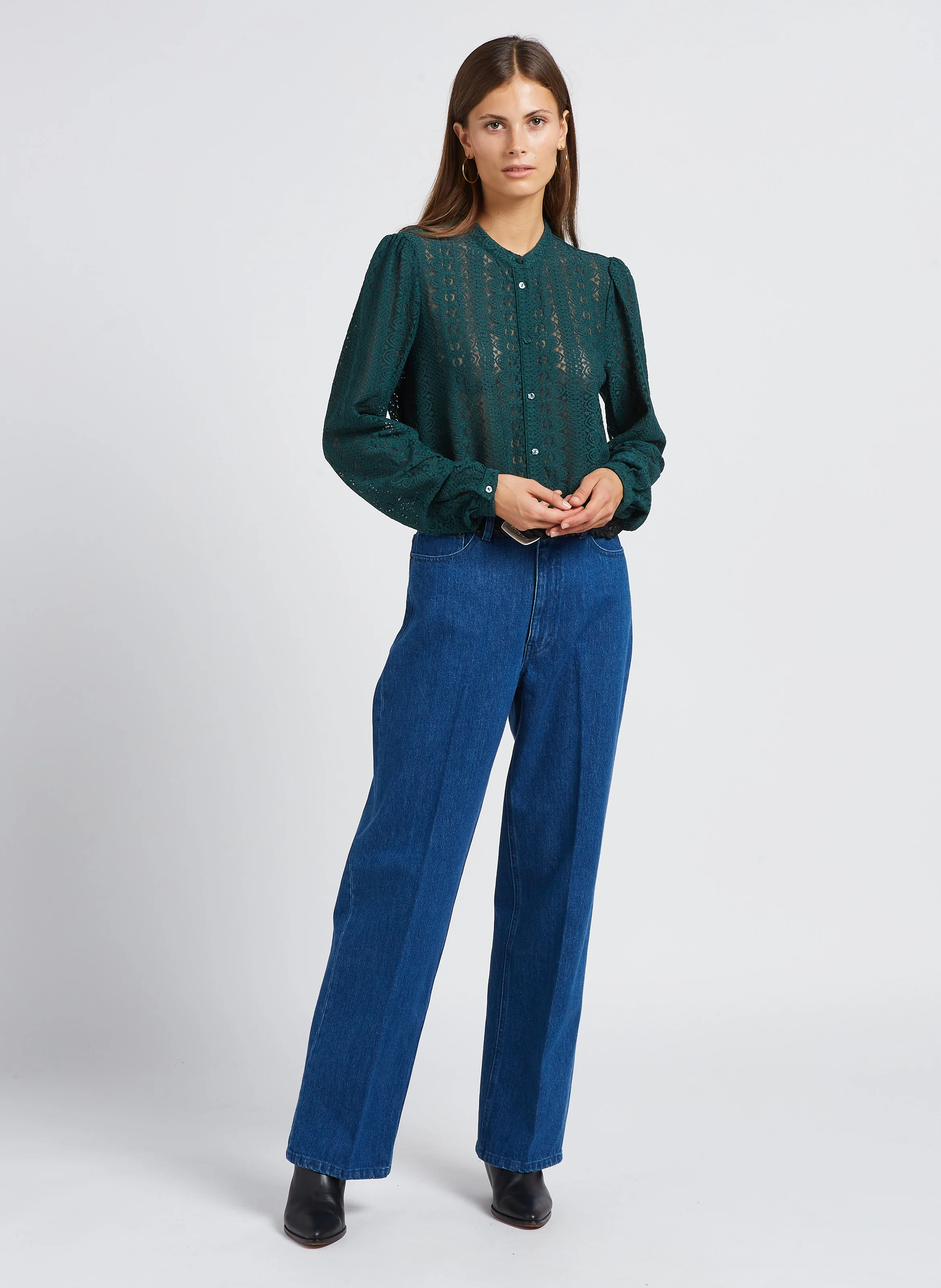 CHIKKA - Blouse col mao brodée| Vert