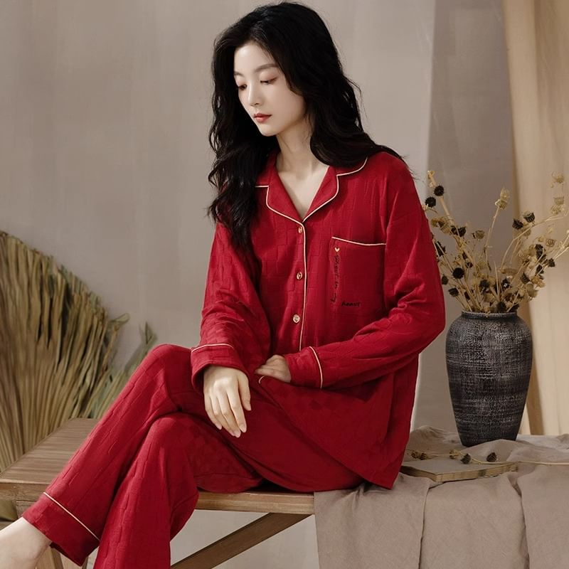 Dazzli - Pyjamaset: Shirt met geborduurd hart + Broek