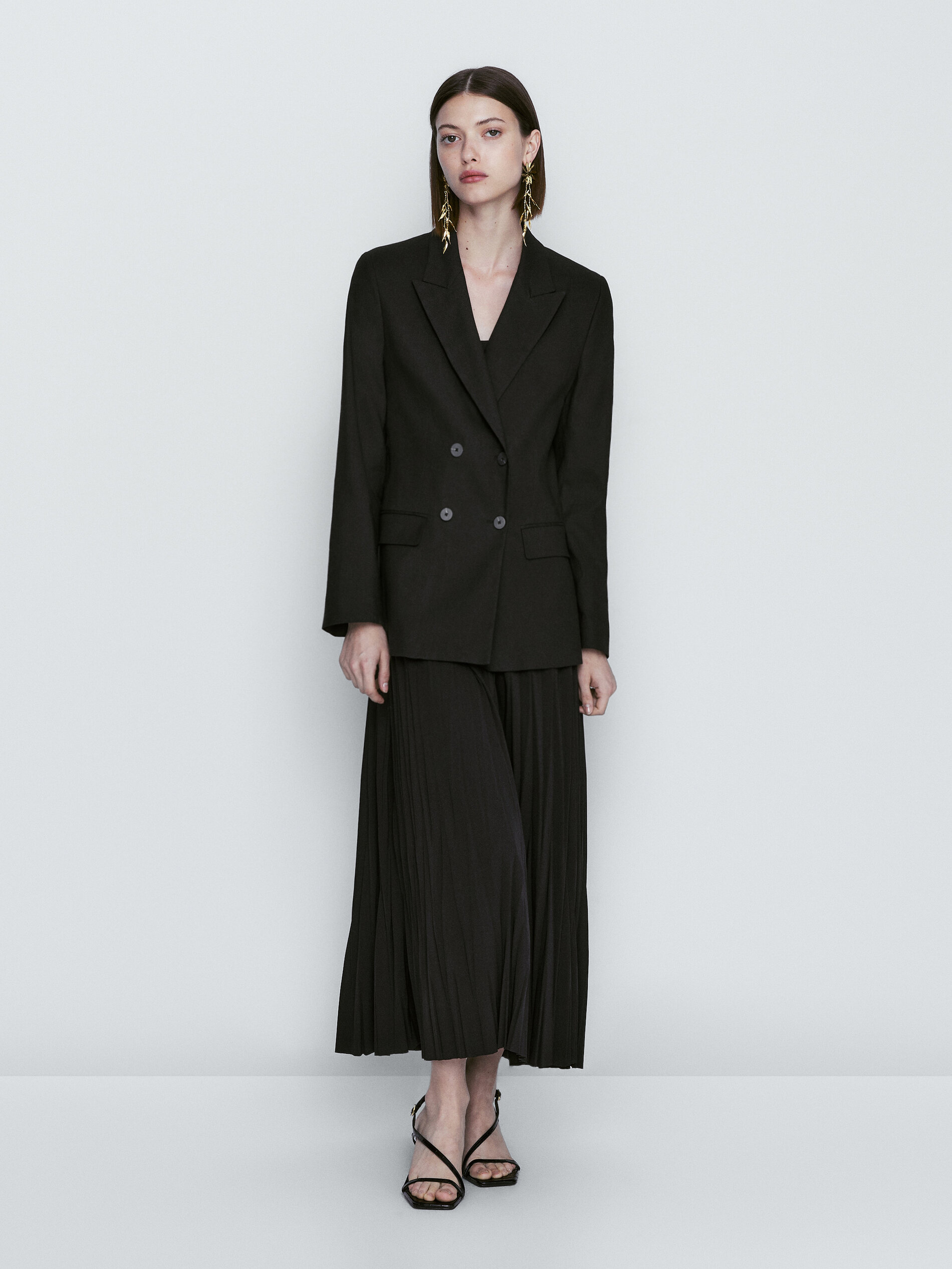 Vestido preto plissado - PRETO