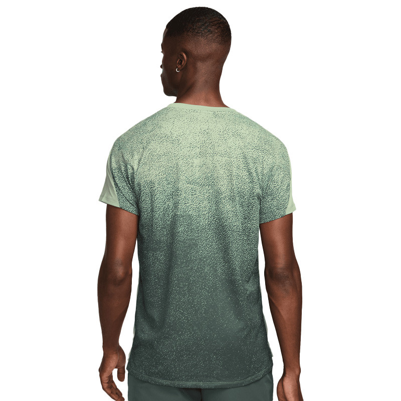 Tee-shirt tennis Sinner Shanghai Nike Court Slam kaki