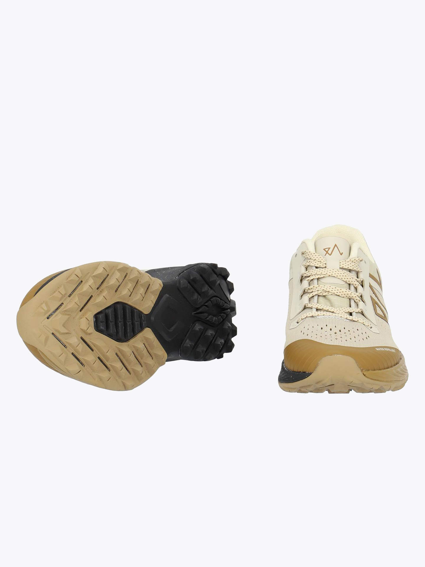 1222 Free-Air Sneaker