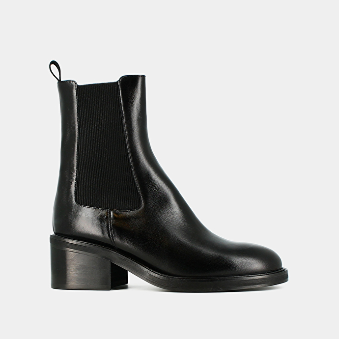 Boots avec boucles  en cuir noir