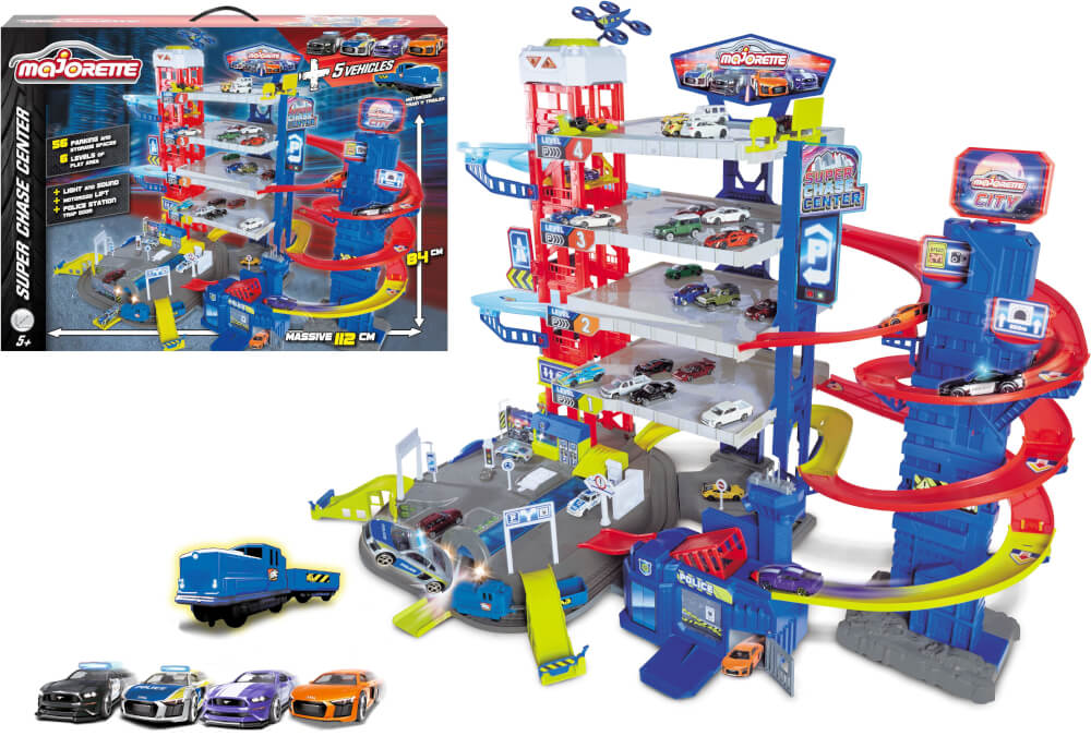 Majorette Super Chase Center