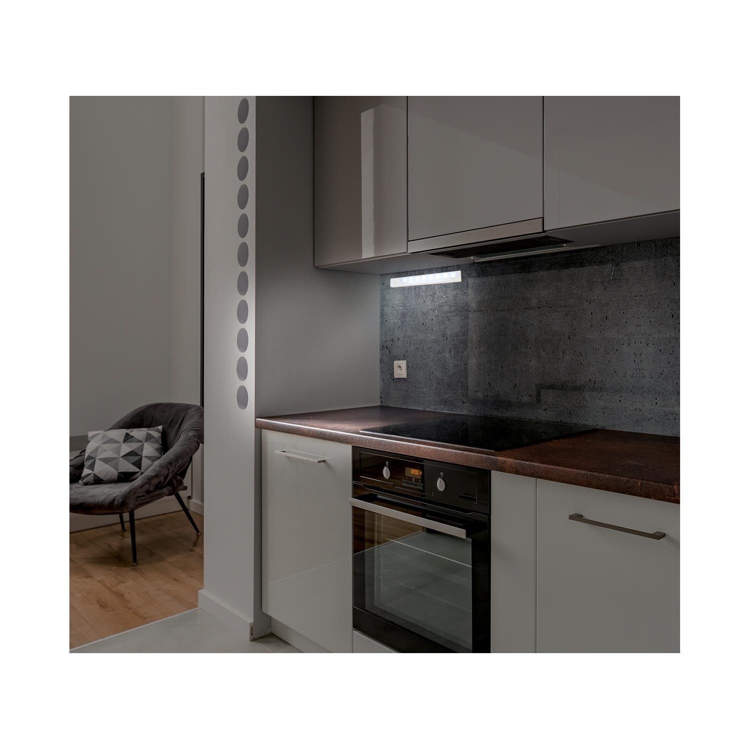 DETECTEUR LED X8 MOUVEMENT REGLETTE 50 LUMENS