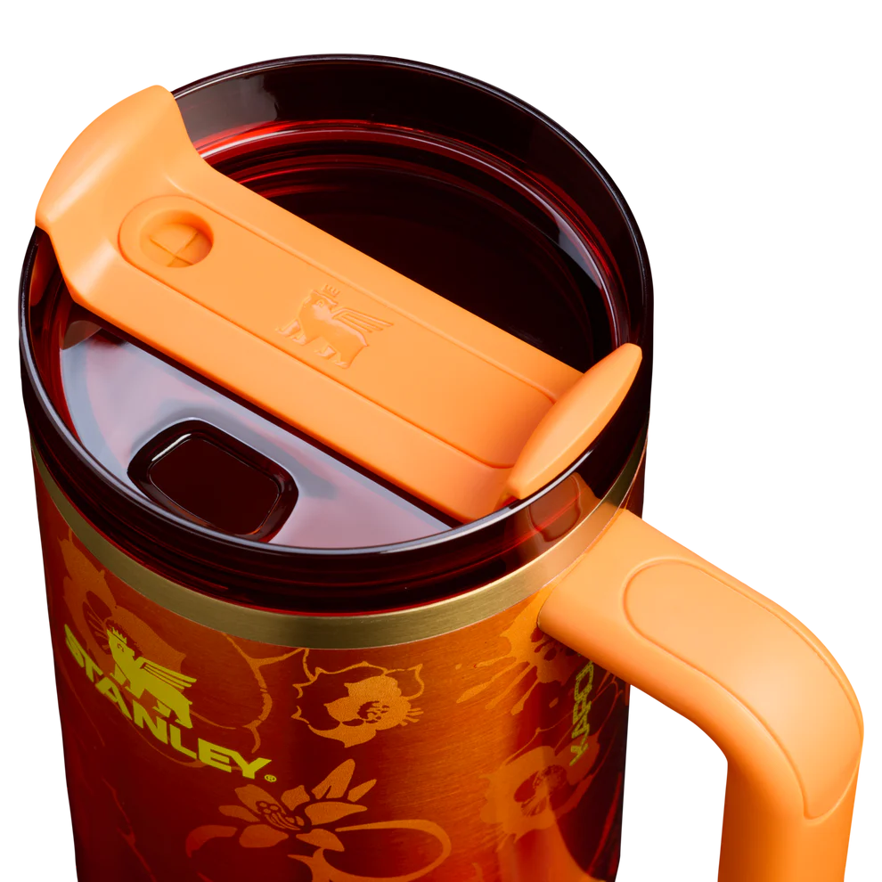 Stanley 1913 x Karol G Quencher® H2.0 FlowState™ Tumbler | 1.18L