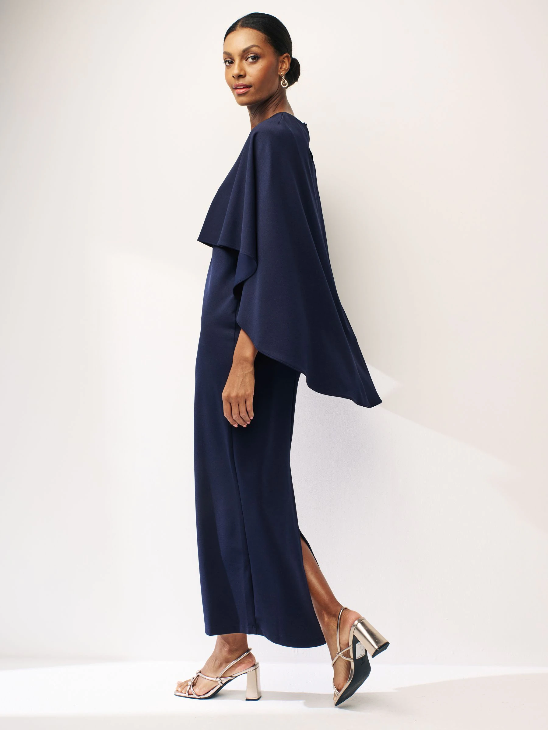 Donkerblauw - Lange jurk met cape