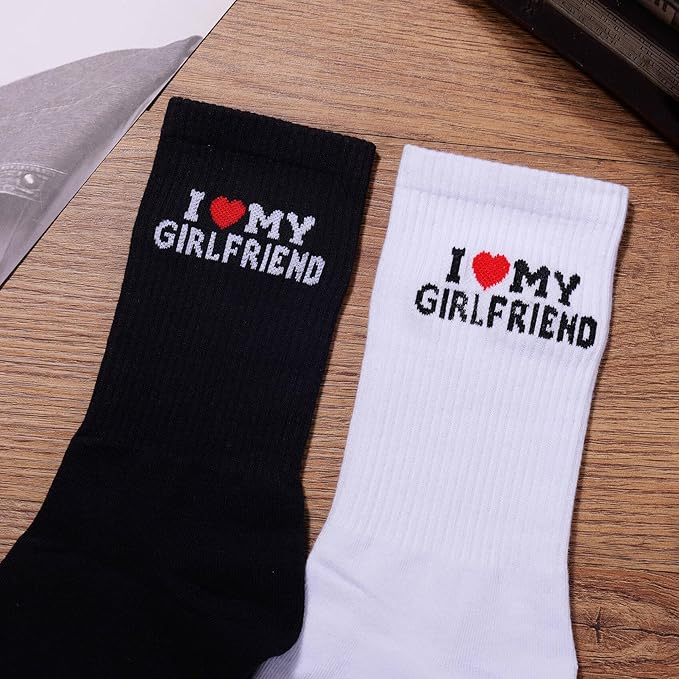 (1 Paar) Baumwoll Socken Valentinstag Fashion Strümpfe für Pärchen (One Size) - I Love My Girlfriend / Schwarz