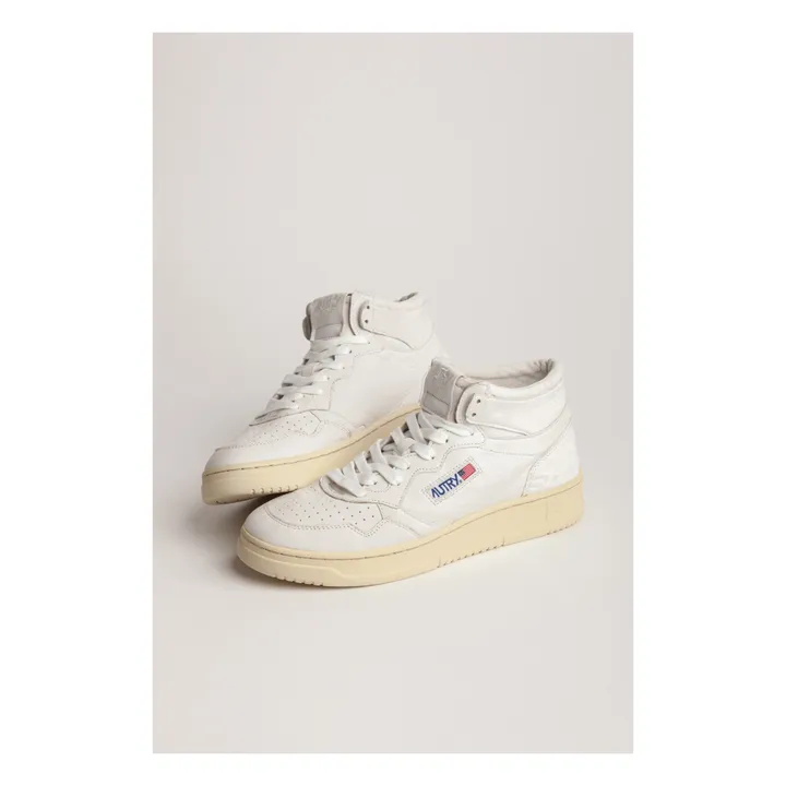 Autry Baskets Medalist Mid Cuir de Chèvre | Blanc