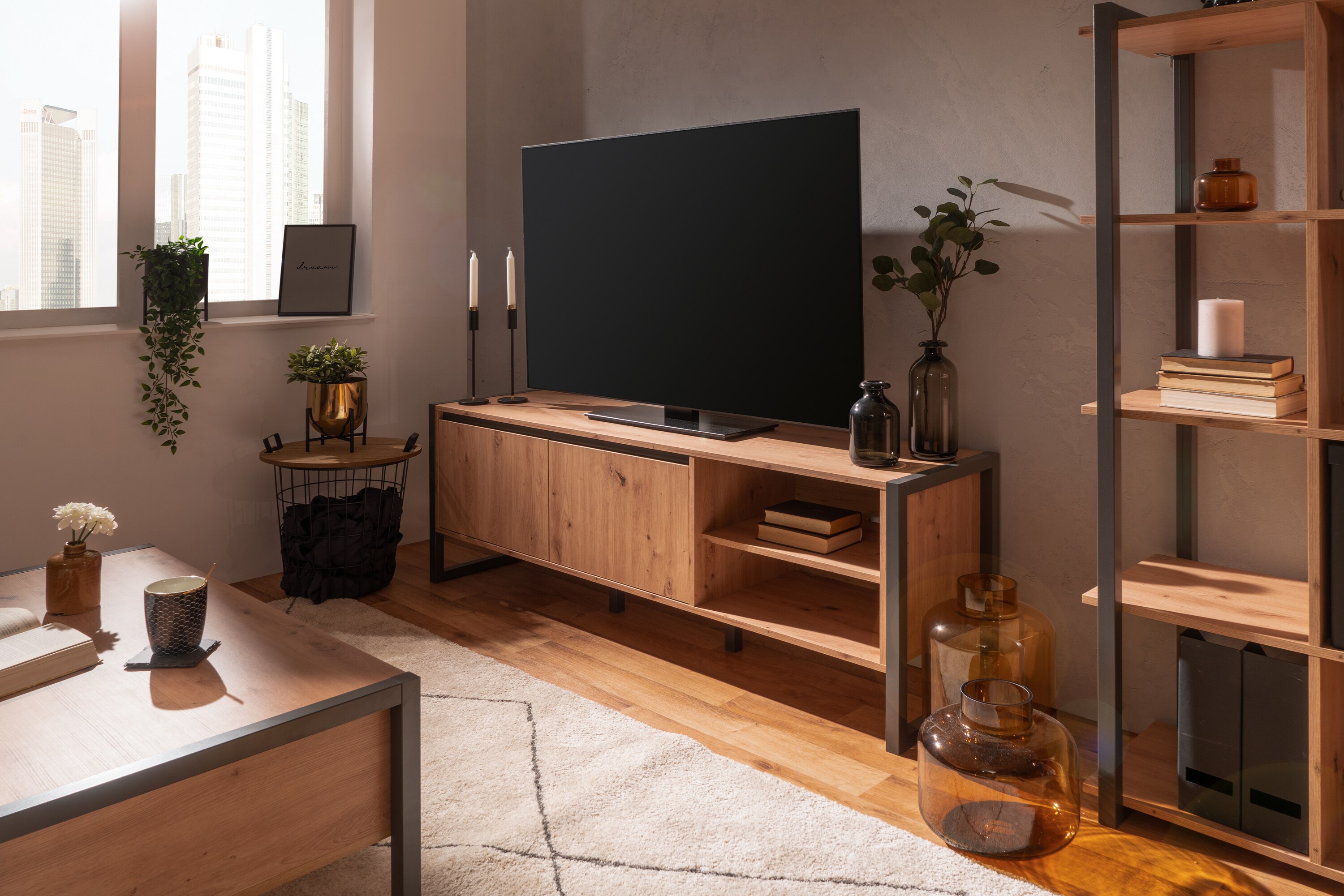 Finori TV-Board 