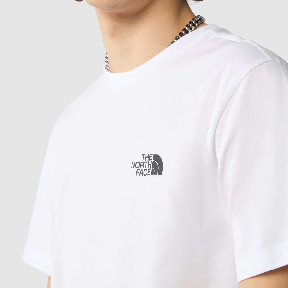 THE NORTH FACE<br>Camiseta Simple Dome com logo pequeno