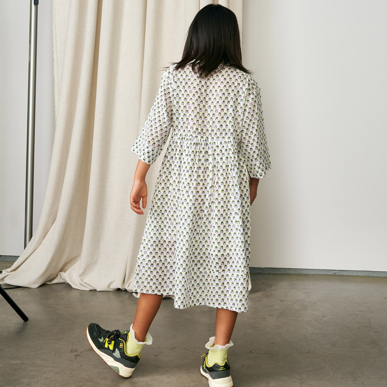Bellerose Robe mi-longue en Coton Hoboes imprimée écru/vert