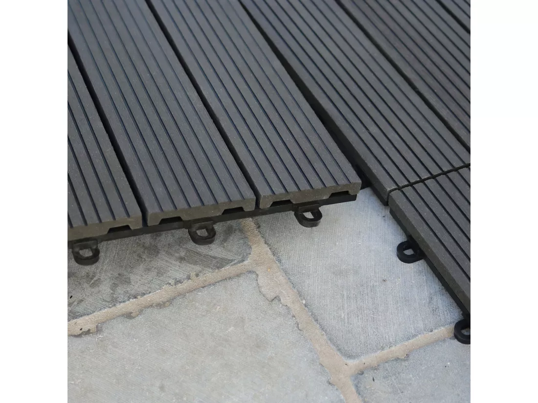 Lot de 48 dalles clipsables en bois composite gris