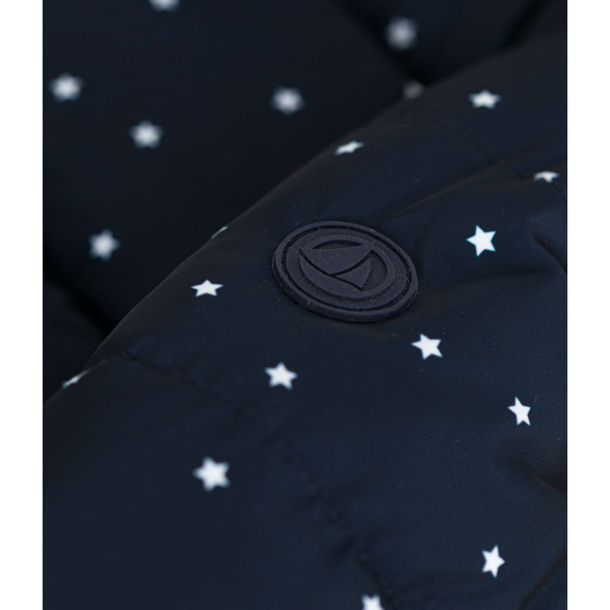 PETIT BATEAU<br>Jaqueta de penas estampada com capuz forrado com lã polar