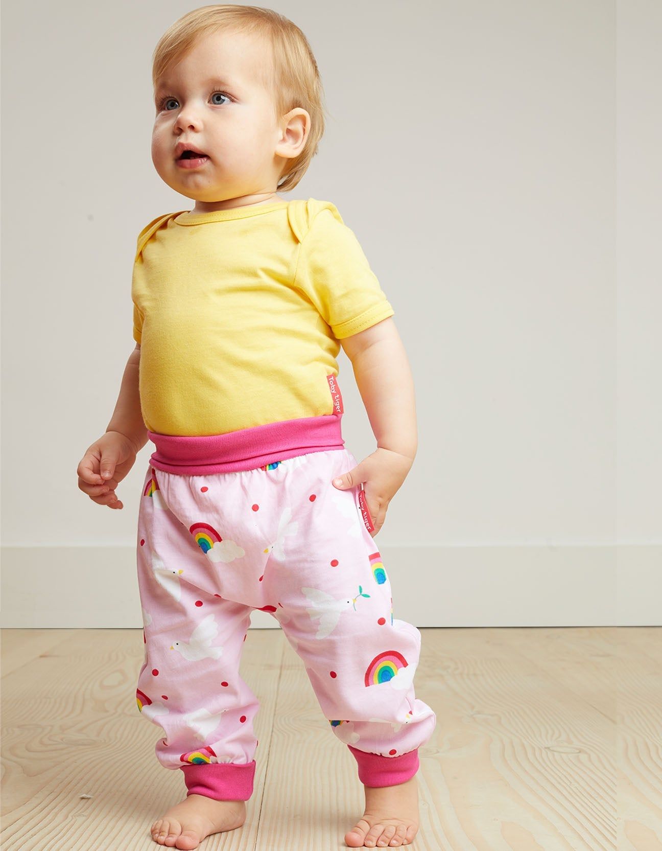 Toby Tiger Babyhose, Tauben-Applikation
