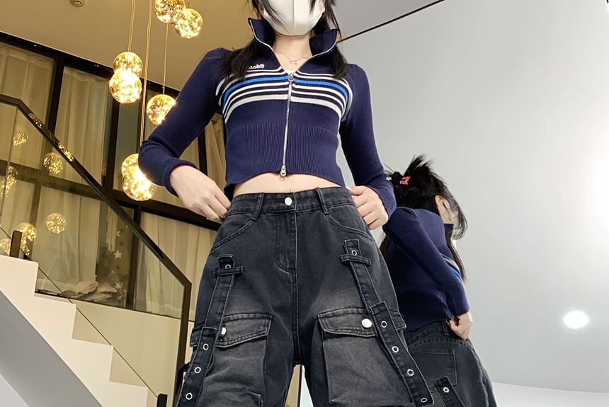 RONIN - Low Rise Washed Wide Leg Cargo Jeans