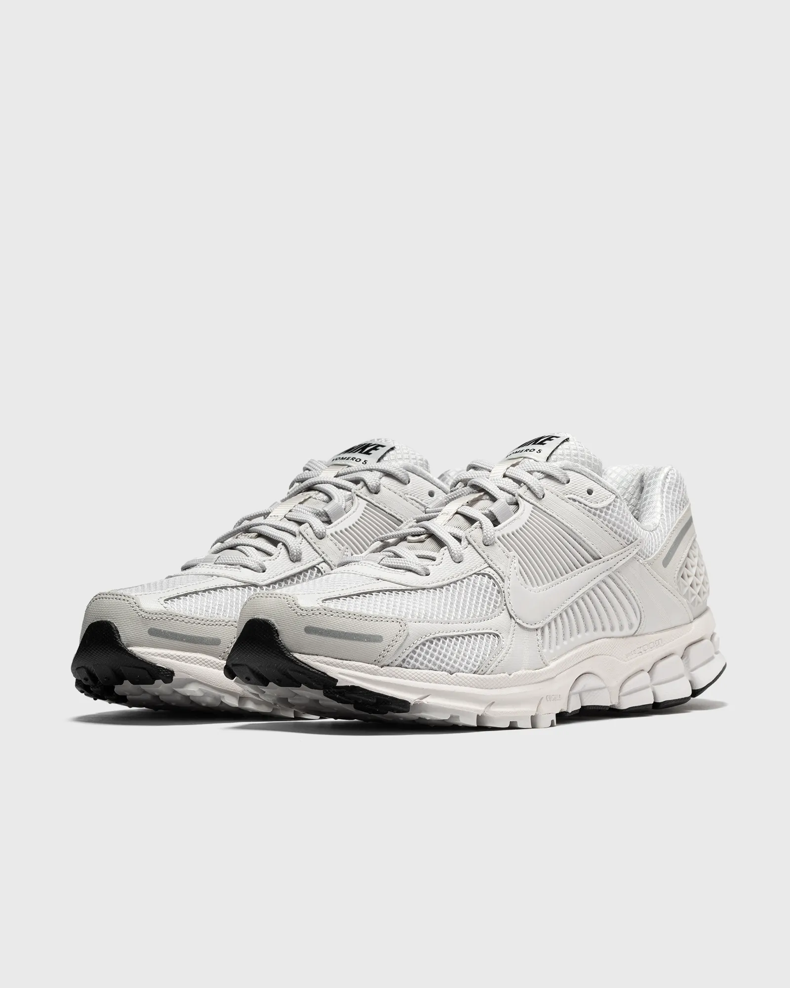 Nike ZOOM VOMERO 5 SP