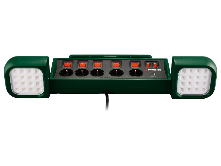 LED-werklamp met stekkerdoos