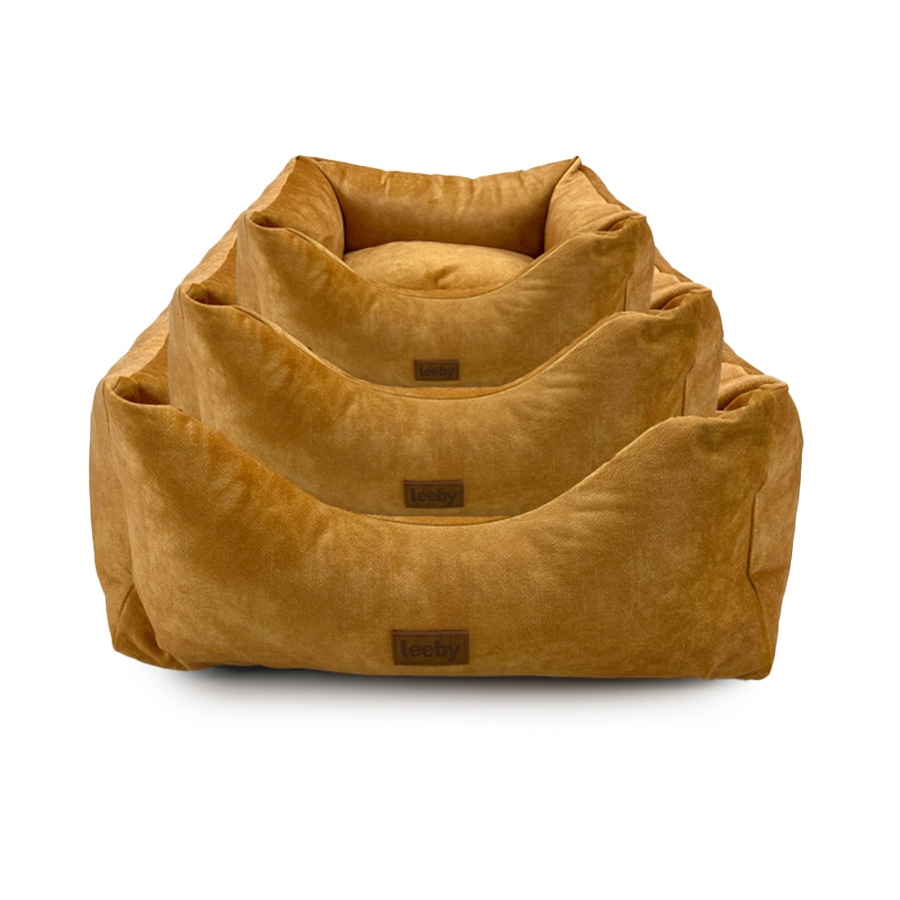 Cama para cães Leeby dourada, impermeável e removível