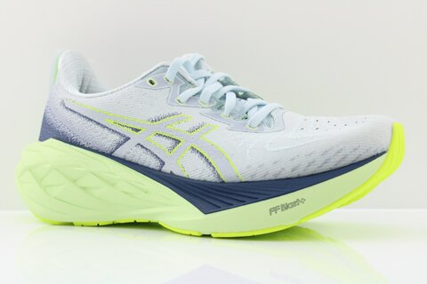 Asics NOVABLAST 4