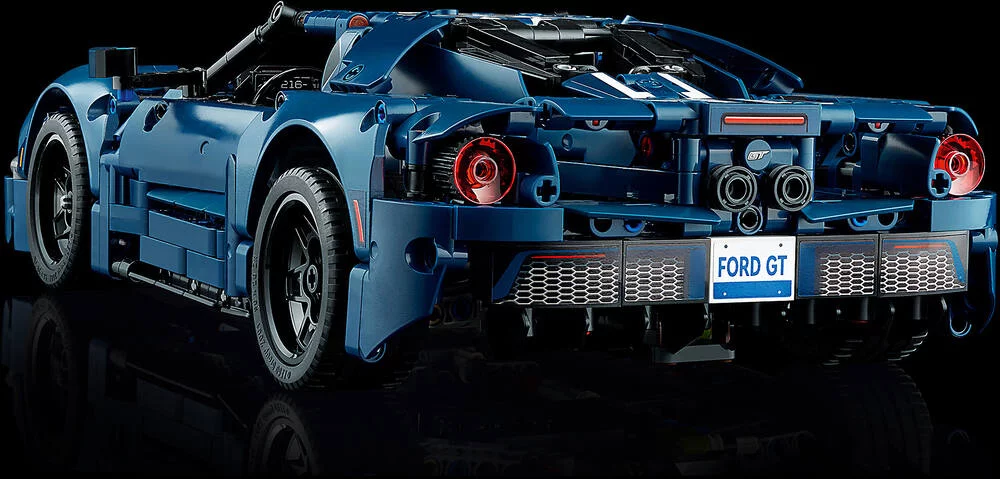 LEGO®TECHNIC 42154 - FORD GT 2022 - 1\/12