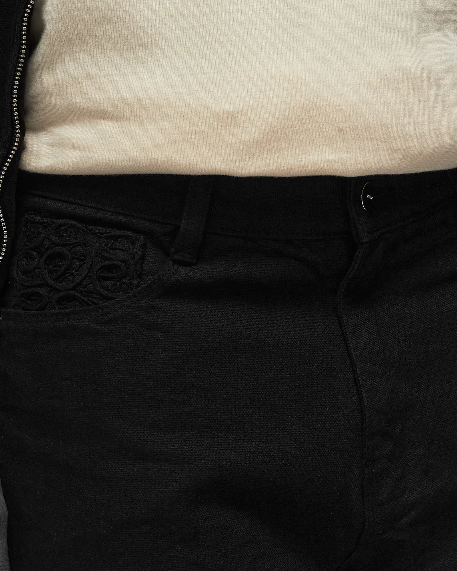 Arte Antwerp Embroidery Back Pocket Canvas