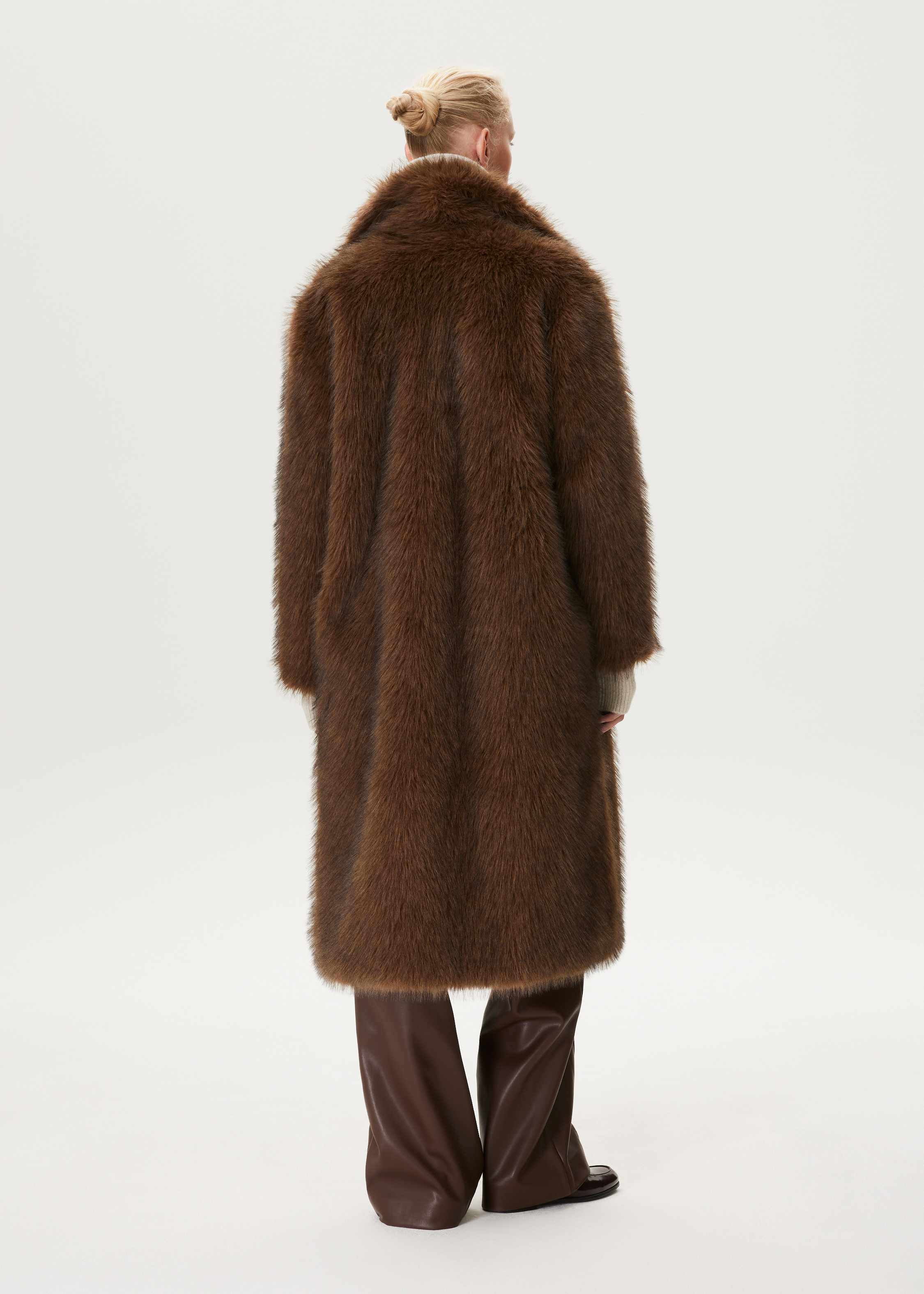 Lange faux fur jas