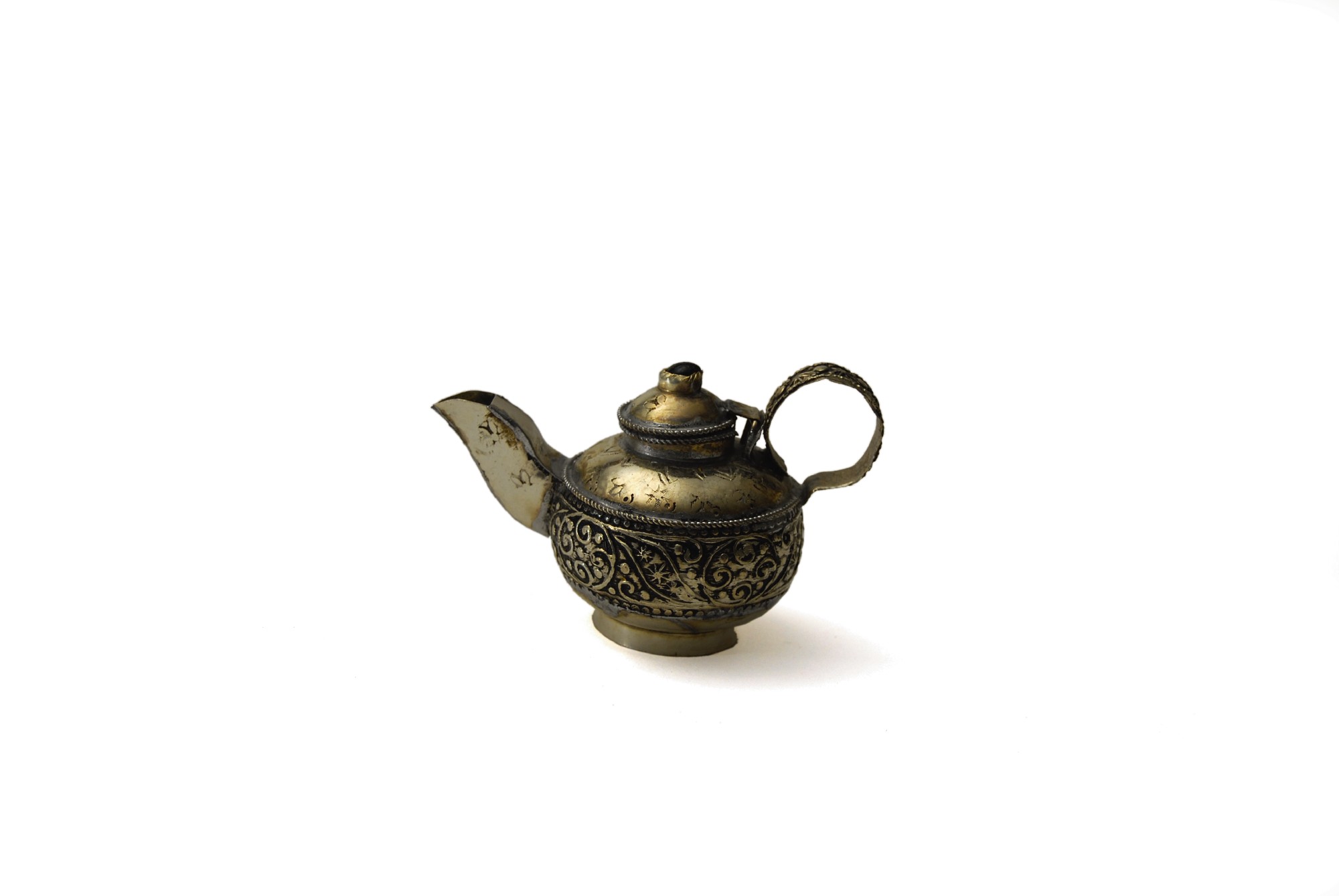 Pillendose/Schmuckdose 'Tea', handgefertigt, silber, Ø 5 cm, H 8 cm von fischer's lagerhaus