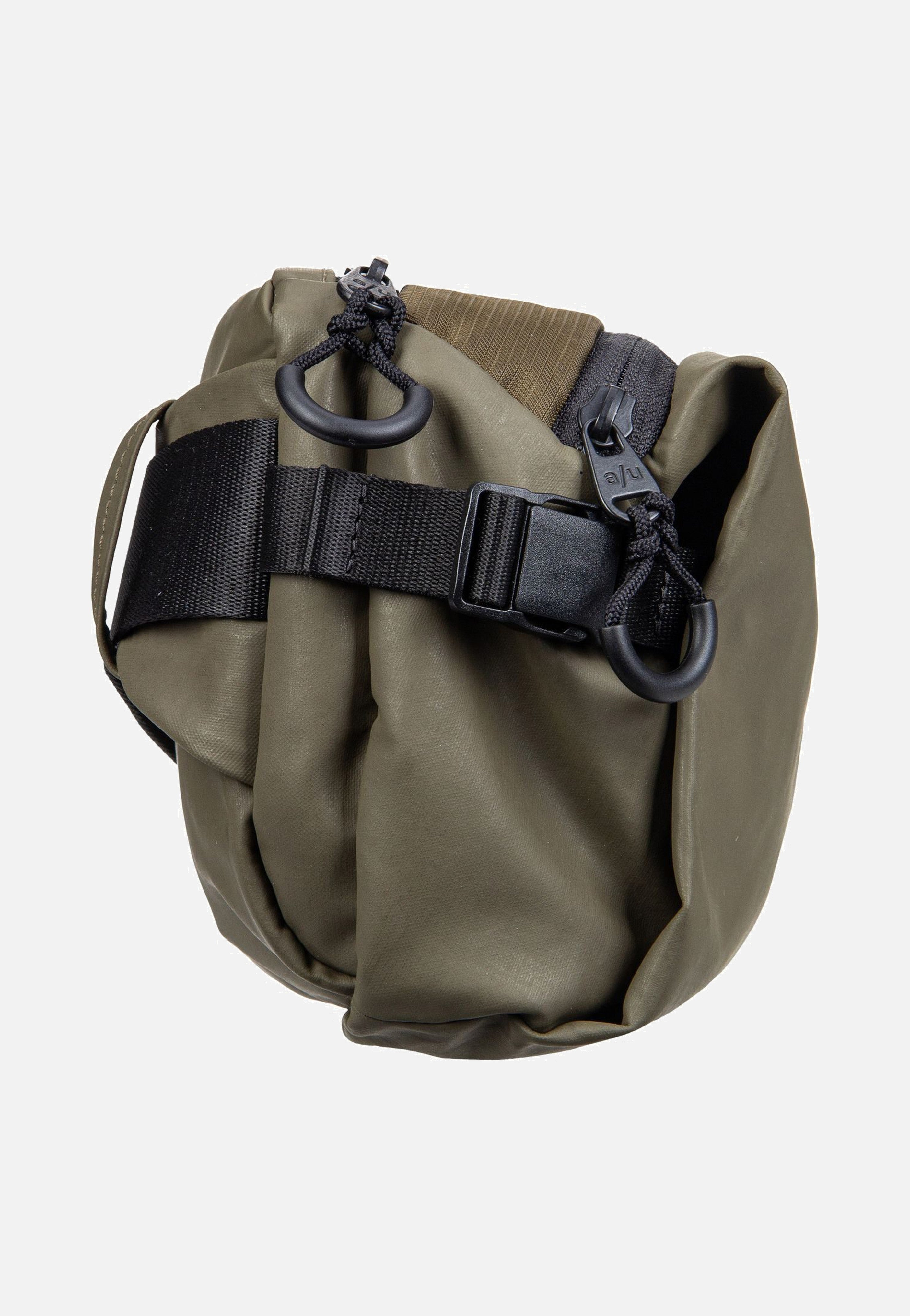 Ishikari RE Fallen Rock - Sling Bag