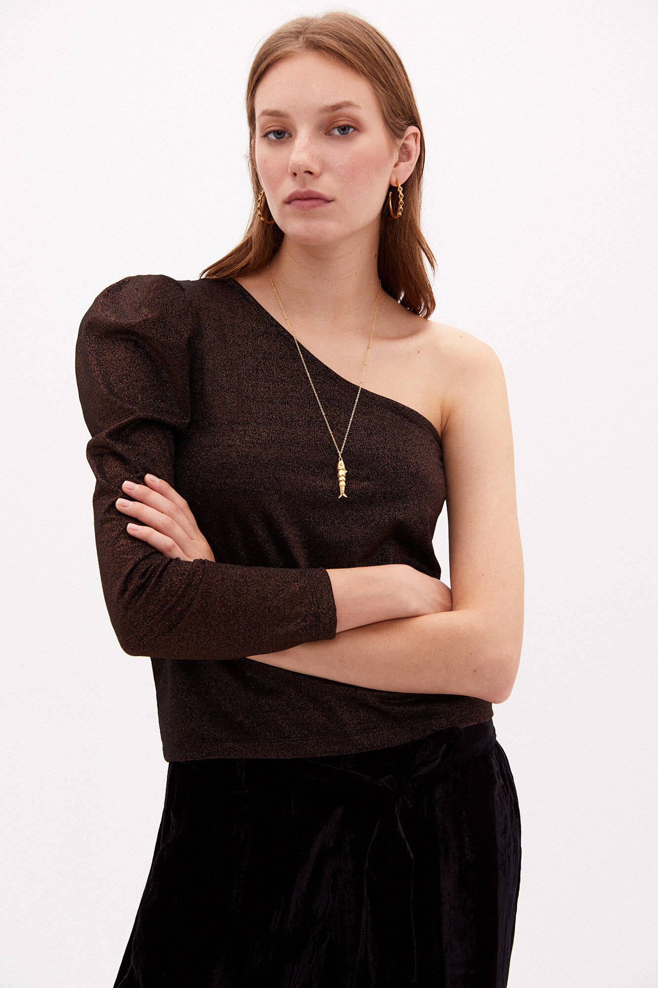Camiseta assimétrica Joanne com lurex - Preta