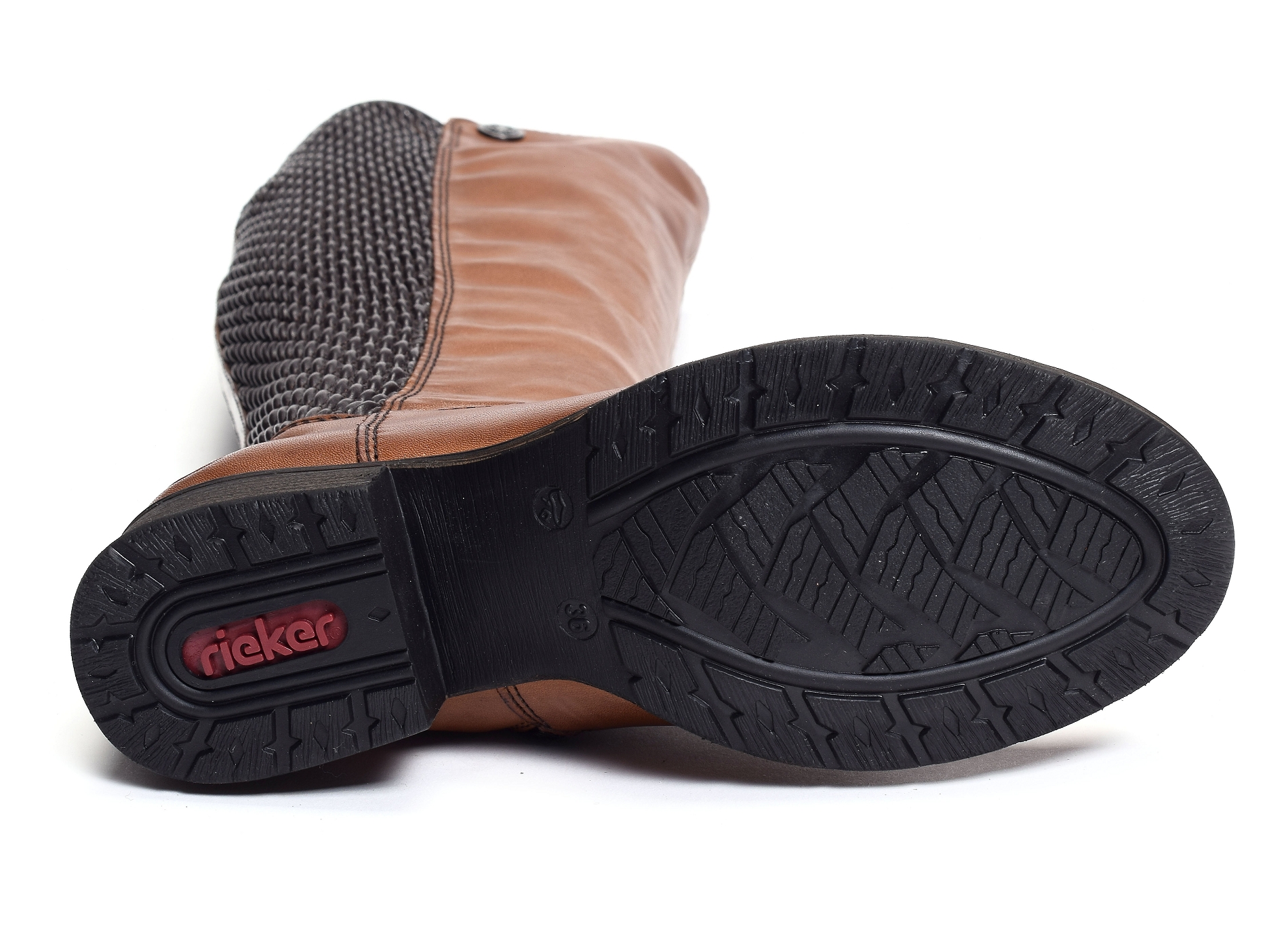 Z9591 camel