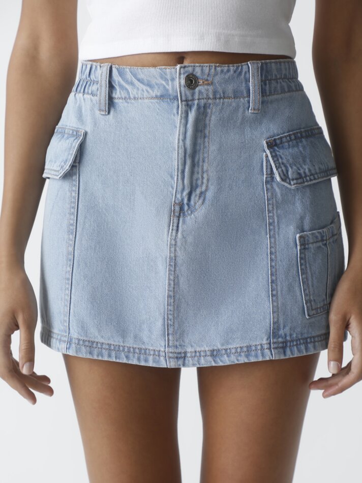 Saia cargo em jeans - Azul índigo claro