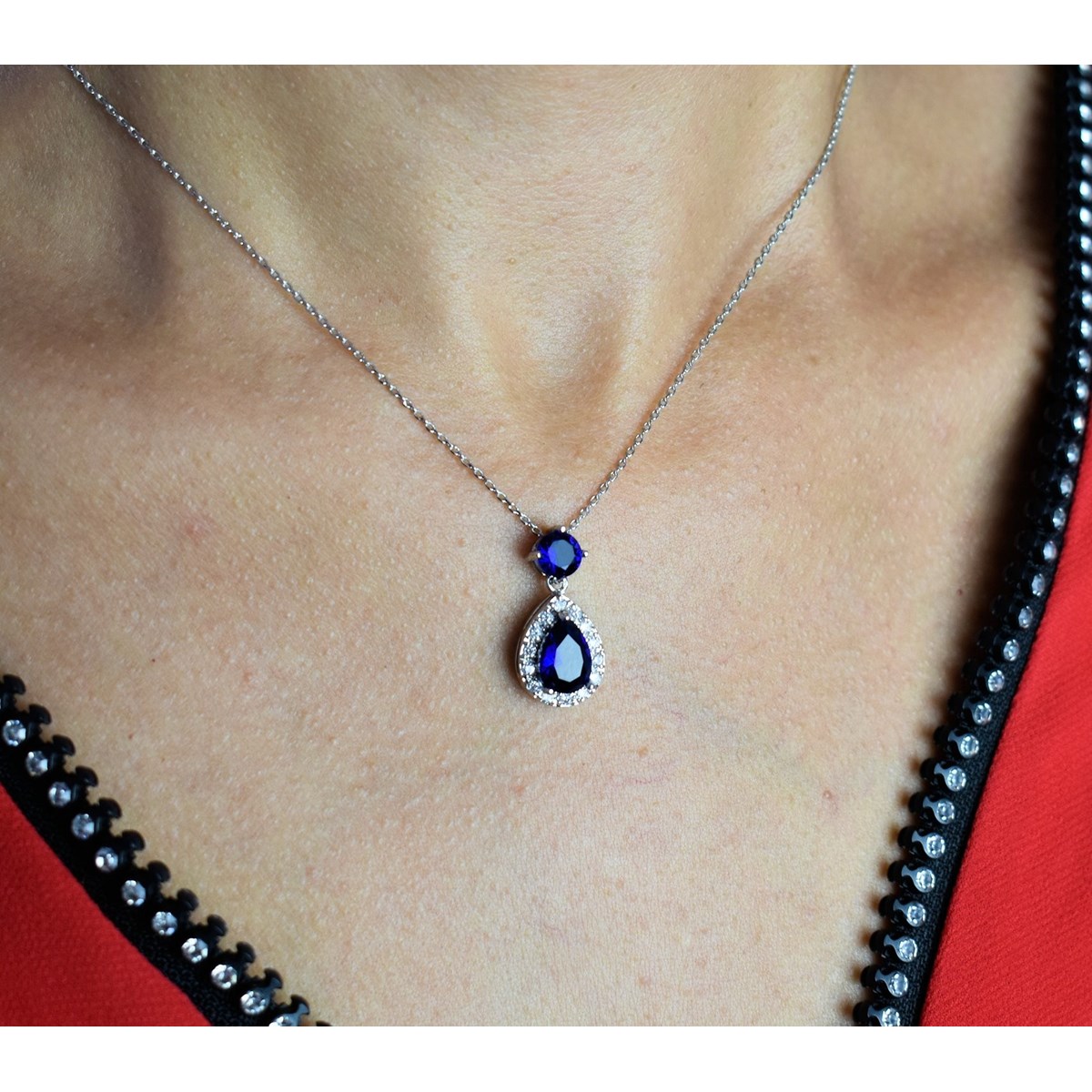 Collier goutte oxyde de zirconium bleu roi pendant argenté