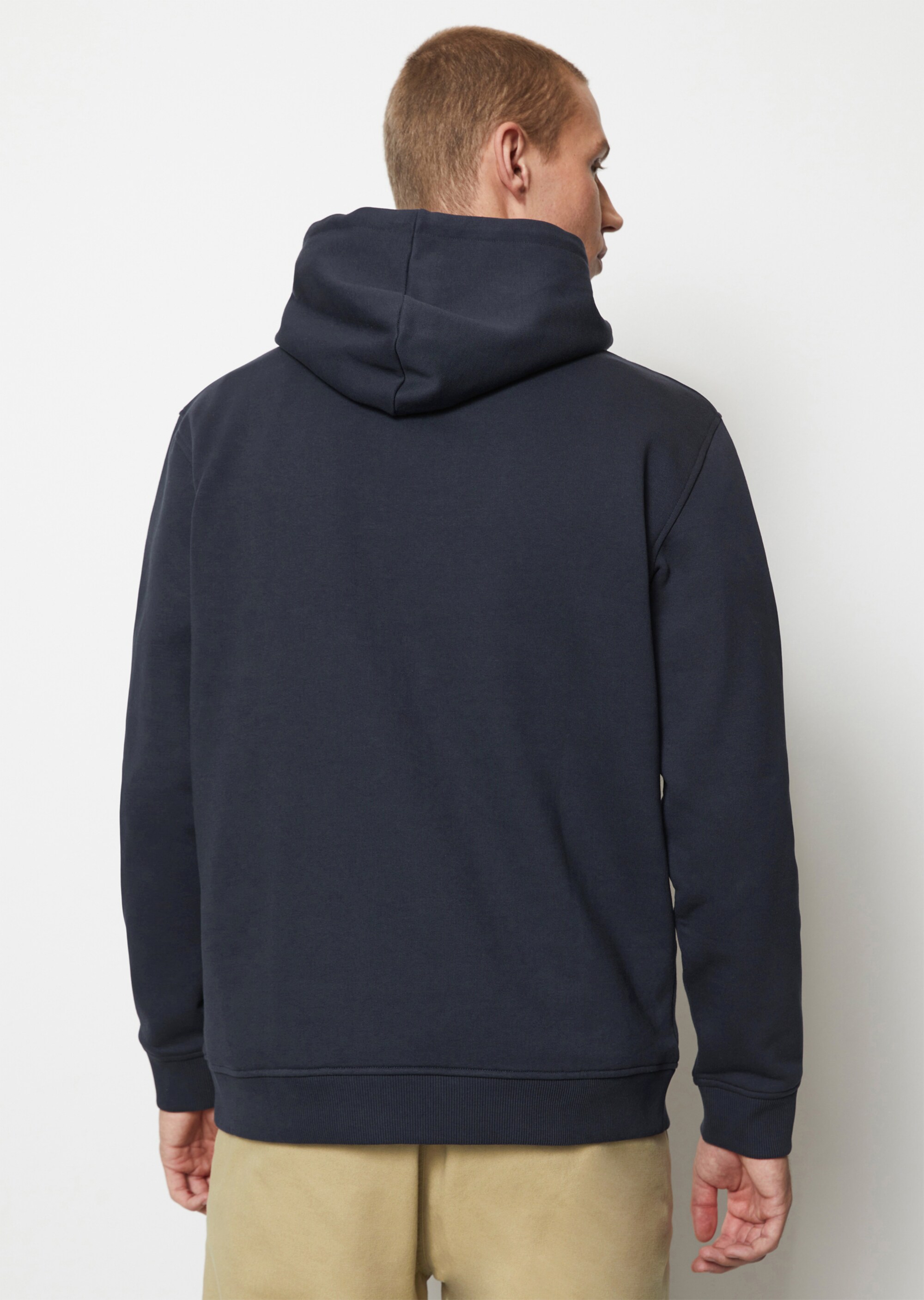 Hoodie relaxed aus hochwertiger Bio-Baumwolle