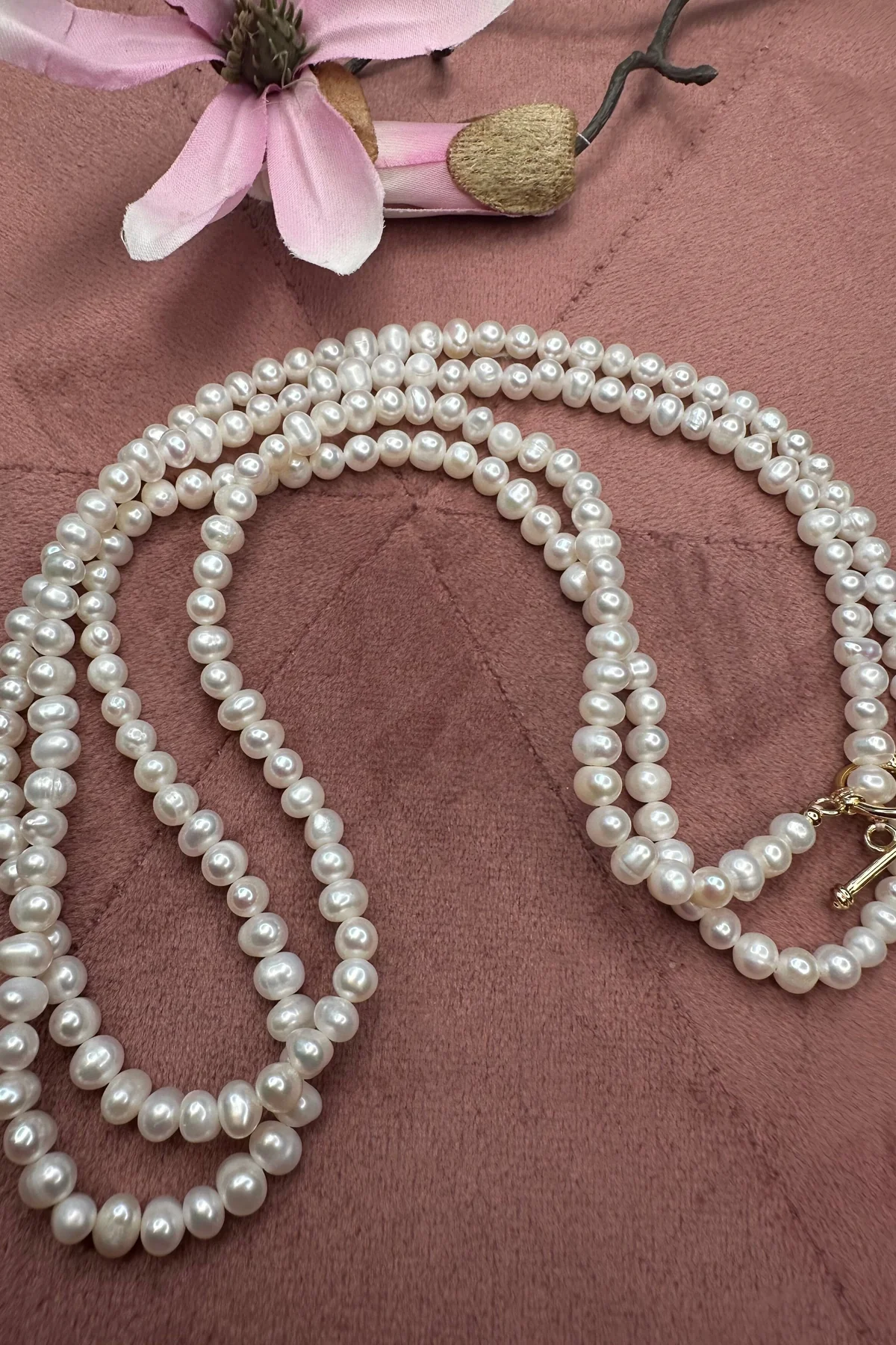 Mellow Moon Long Pearl Necklace Hoop