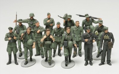 Tamiya - Tysk Infanteri På Manøvre - Model Soldater - 1/48 - 32530
