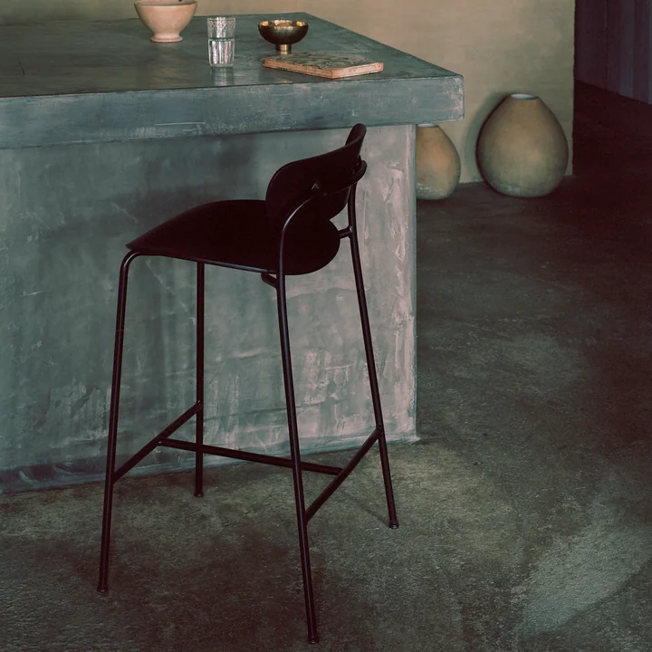&Tradition - Pavilion Barhocker AV9, H 95 cm, schwarz / Eiche schwarz lackiert