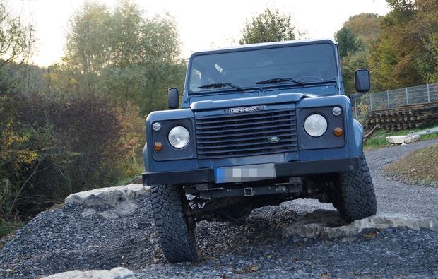 Geländewagen offroad in Sinsheim fahren als Geschenkidee