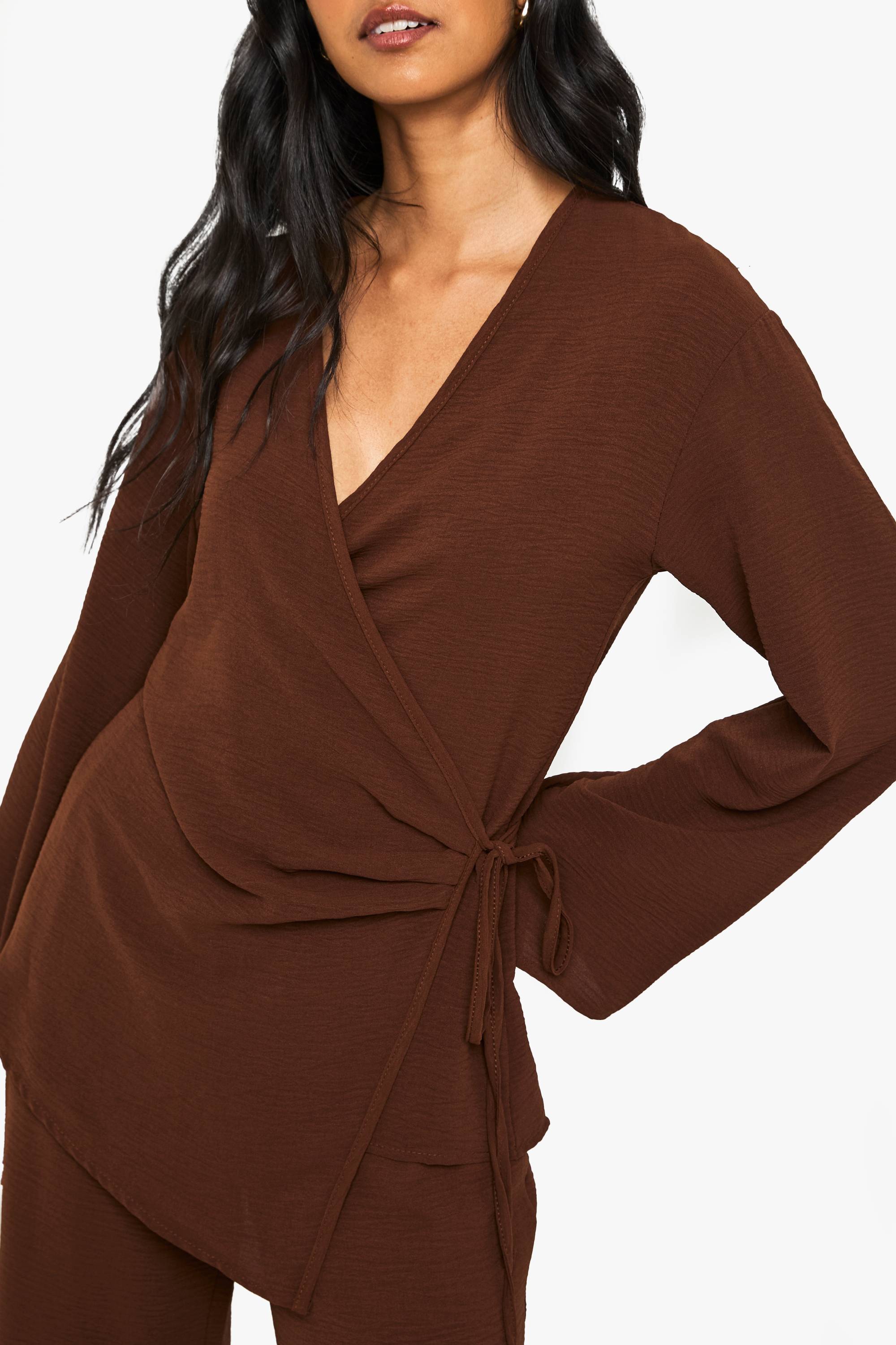 boohoo Ensemble Haut Cache-cœur Et Pantalon Tissé